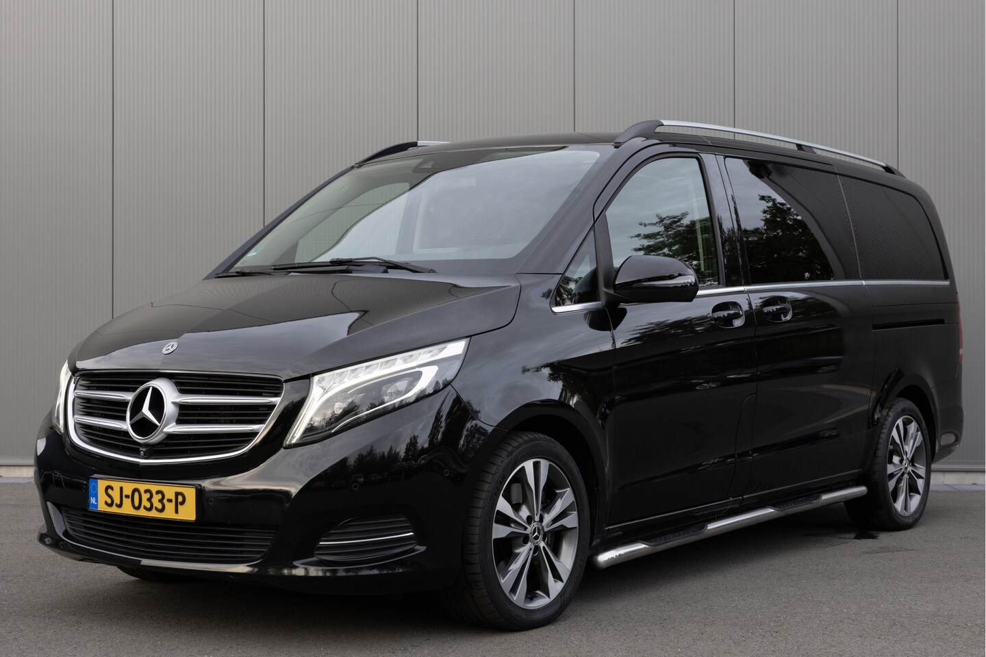 Mercedes-Benz V-klasse - 250d Lang Avantgarde | 6 PERSONEN | BURMESTER | BEKEND VAN TV | - AutoWereld.nl