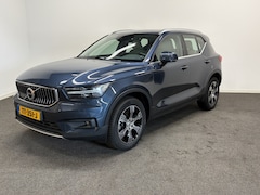Volvo XC40 - 2.0 T4 190pk AUT Inscription Leer / Stoelverwarming / Camera / Navigatie