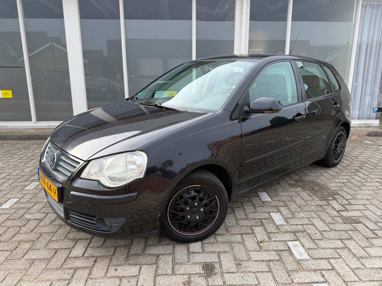 Volkswagen Polo - 1.4-16V Sportline 5-deurs/airco/ - AutoWereld.nl