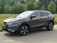 Nissan Qashqai - 1.3 DIG-T Tekna Plus Akari *Pano*Camera*Leder