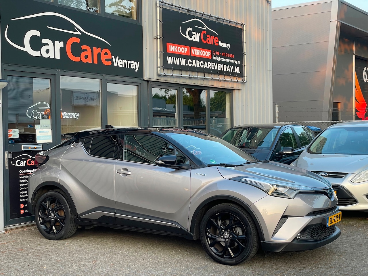 Toyota C-HR - 1.8 Hybrid Bi-Tone Plus|APK08-2027|AIRCO|NAVI|CAMERA|CRUISECONTROLE| - AutoWereld.nl