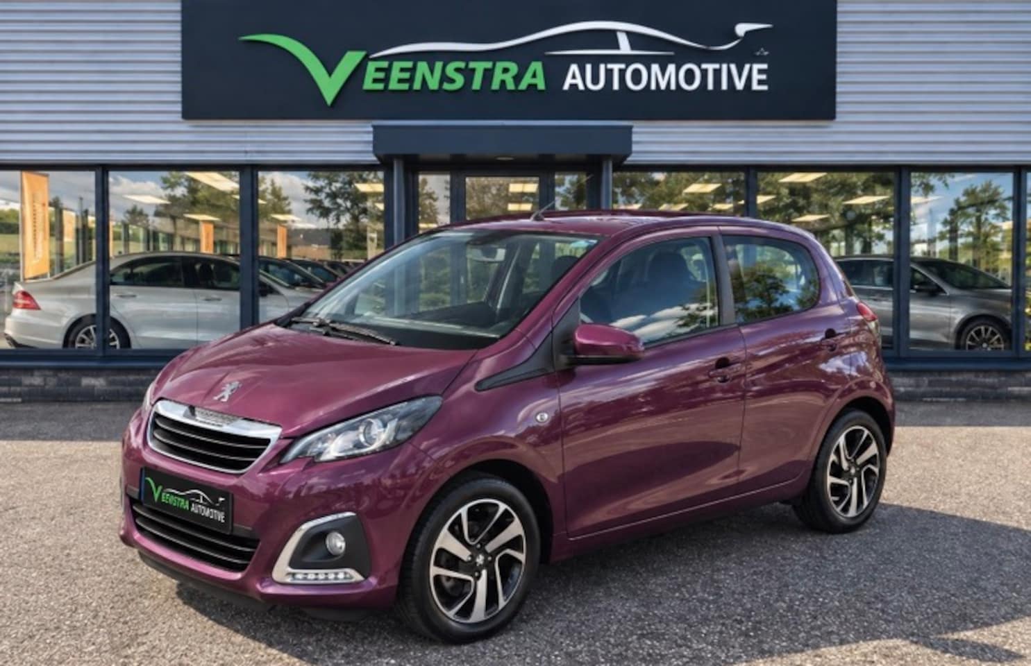 Peugeot 108 - 1.2 VTi Allure | 2015 | 149.000 km | Automatische Airco | Multimedia - AutoWereld.nl