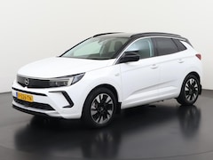 Opel Grandland - 1.6 Turbo Plug-In Hybrid 4x4 Ultimate | Trekhaak | 360 Camera | Elektr achterklep | Zondag