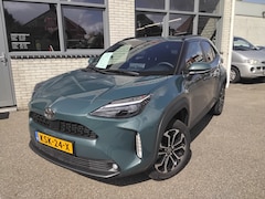 Toyota Yaris Cross - 1.5 Hybrid 130 Style Edition Forest green/blindspot/