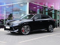 BMW iX2 - eDrive20 M Sport / Sportstoelen / Comfort Access / Achteruitrijcamera / Adaptieve LED / St