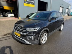 Volkswagen T-Cross - 1.0 TSI Style / AUTOMAAT / NAP / APK / NAVI / CAMERA/ GOED ONDERHOUDEN / ZEER NETTE AUTO