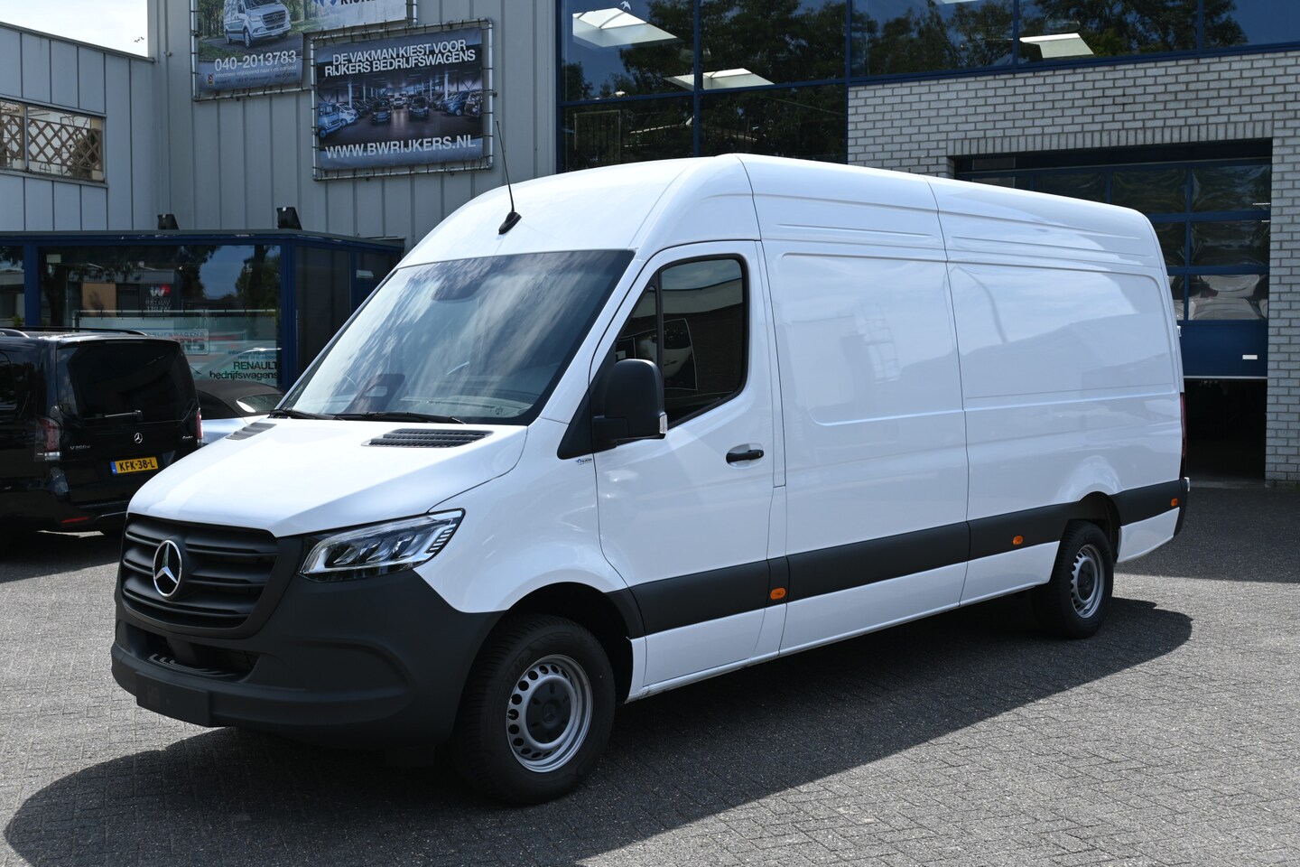 Mercedes-Benz Sprinter - 317 CDI L3H2 Pro LED, Elektrische schuifdeur, Distronic, Etc. - AutoWereld.nl