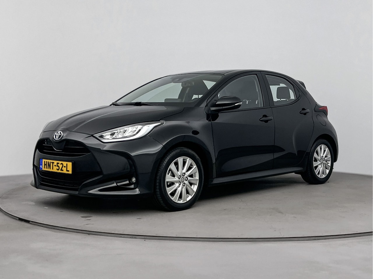 Toyota Yaris - 1.5 Hybrid Dynamic Limited | Stuur-Stoelverwarming | Cruise Control Adaptief | - AutoWereld.nl