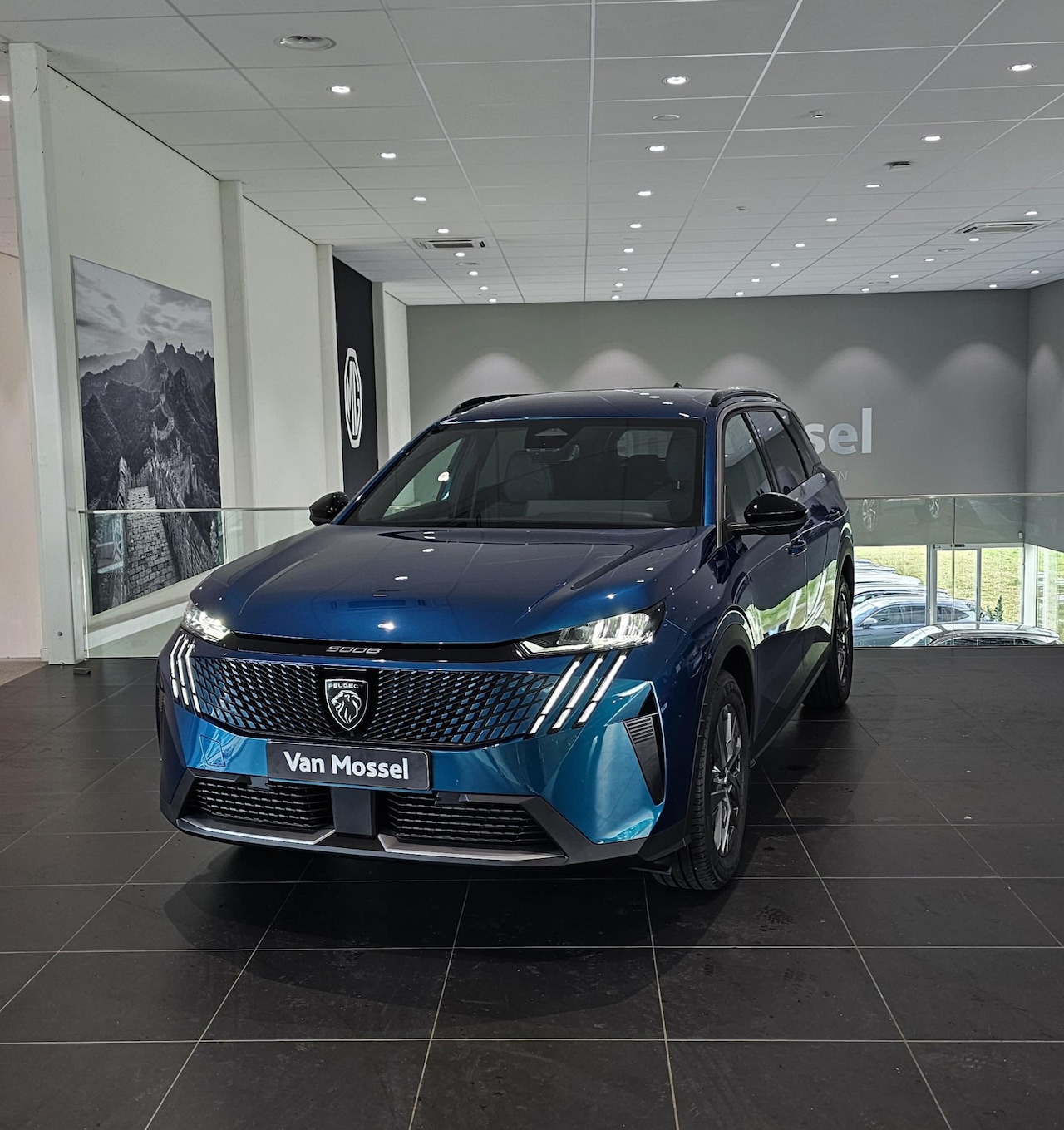 Peugeot 5008 - 1.2 Hybrid 145 Allure 7p | 21% BTW VRIJE WEKEN | STOELVERWARMING | PANORAMIC NAVIGATION | - AutoWereld.nl