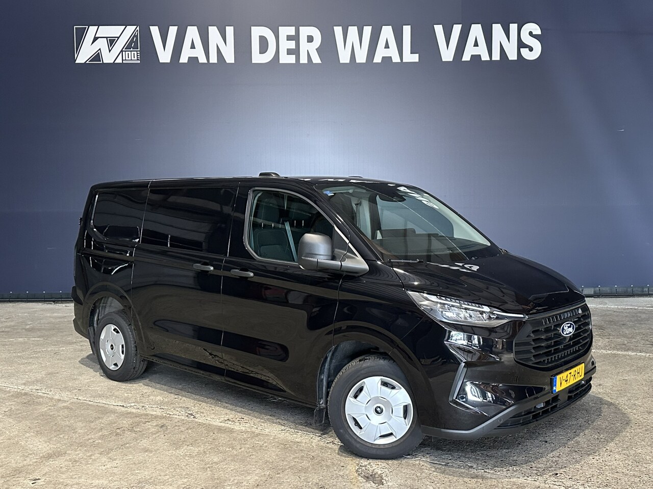 Ford Transit Custom - 2.0 TDCI L1H1 Euro6 Airco | Camera | LED | Apple Carplay | Cruisecontrol Verwarmde Voorrui - AutoWereld.nl