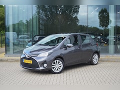 Toyota Yaris - 1.0 VVT-i Style | Trekhaak | Camera | Dealer onderhouden
