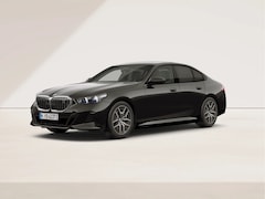 BMW i5 - eDrive40 M-Sport - Pano - Head-up - Stoelventilatie - Memoryzetels