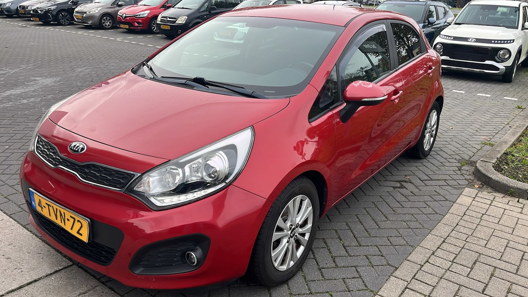 Kia Rio - € 5250,-1.2 CVVT World Cup Edit. Trekhaak Apk 2027 - AutoWereld.nl