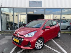 Hyundai i10 - 1.0i Go 2017 NAVI | CARPLAY | CLIMA | CRUISE CONTROL | SERVICE PASPOORT / DEALER | NAP | A