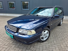 Volvo V70 - 2.5 T Comfort Luxury, netto € 5.780 4ever bijtel vriendelijk
