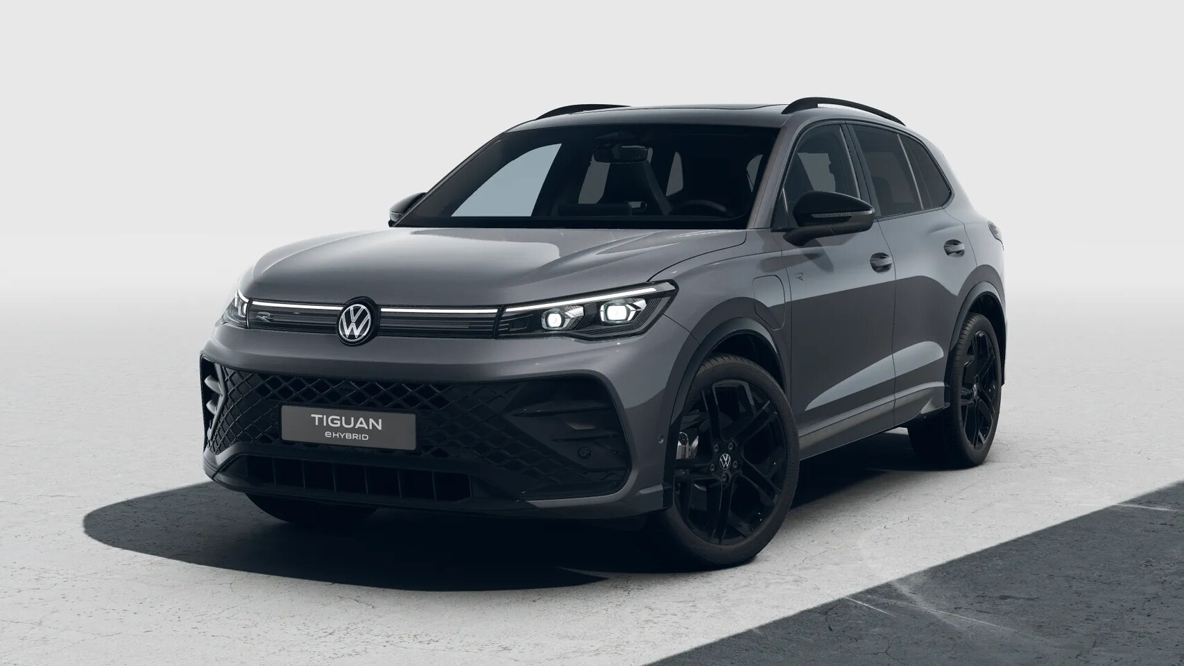 Volkswagen Tiguan - 1.5 eHybrid 204 6DSG R-Line Edition | 'App-Connect' draadloze smartphone integratie | Auto - AutoWereld.nl
