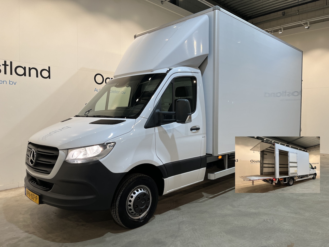 Mercedes-Benz Sprinter - 515 CDI L3 RWD Automaat N2 Bakwagen met Laadklep / Euro 6 / Zijdeur / Airco - AutoWereld.nl