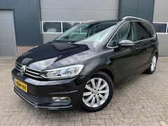 Volkswagen Touran - 1.4 TSI 5P Highline-Massage-Carplay-Navi-LM-LED