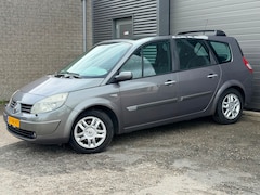 Renault Grand Scénic - 2.0-16V Automaat