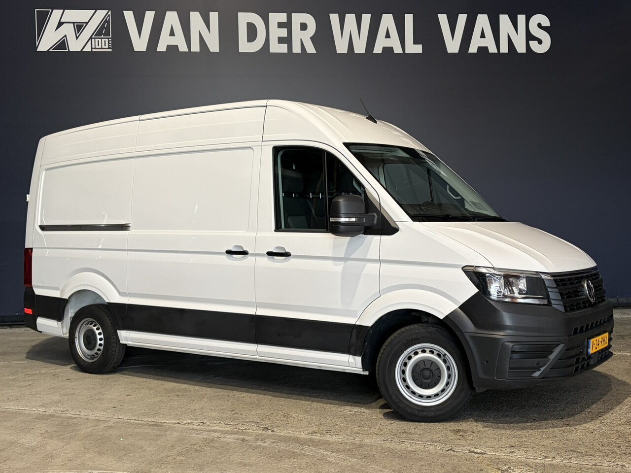 Volkswagen Crafter - 2.0 TDI 141pk Automaat L3H3 L2H2 Euro6 Airco | Apple Carplay | Cruisecontrol Android Auto, - AutoWereld.nl