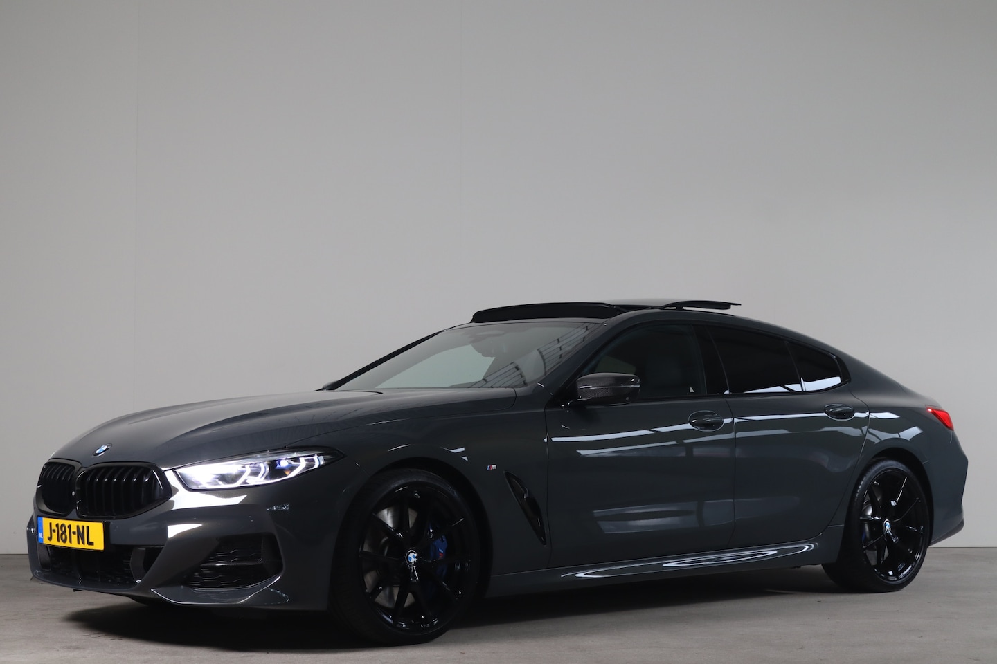 BMW 8-serie Gran Coupé - 840i xDrive High Executive - NL Auto!! Carbon Ext. I Bow & Wil I Soft-Close - AutoWereld.nl