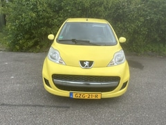 Peugeot 107 - 1.0-12V XR