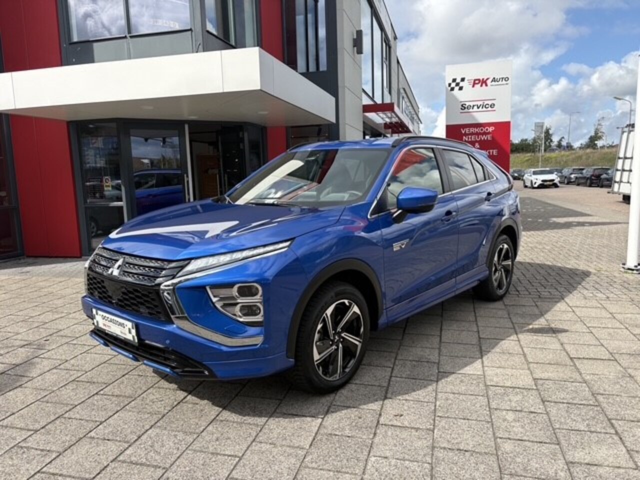 Mitsubishi Eclipse Cross - 2.4 PHEV Executive | Navi \ Camera | Cruise | 24.133 km Dealeronderhouden - AutoWereld.nl