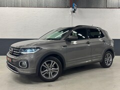 Volkswagen T-Cross - 1.0 TSI Style R-Line Automaat / Navi / Camera / Dodehoek sensor / Clima / Stoelverwarming
