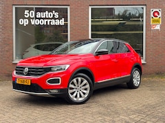 Volkswagen T-Roc - 1.5 TSI Sport Business R Line | Navi Carplay Apple | Trekhaak | Stoelverwarming | Cruise |