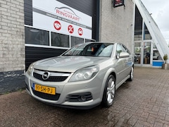Opel Vectra GTS - 2.2-16V Executive Met 1 JAAR APK