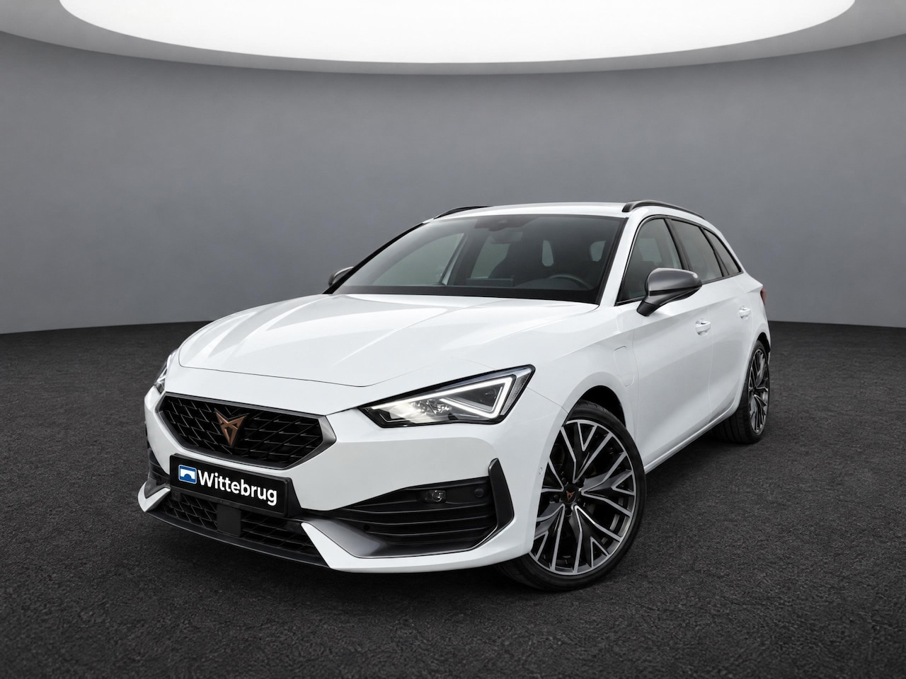 CUPRA Leon Sportstourer - 1.4 e-Hybrid 245pk Performance DSG Automaat / Panorama schuifk dak / Navigatie high / Came - AutoWereld.nl