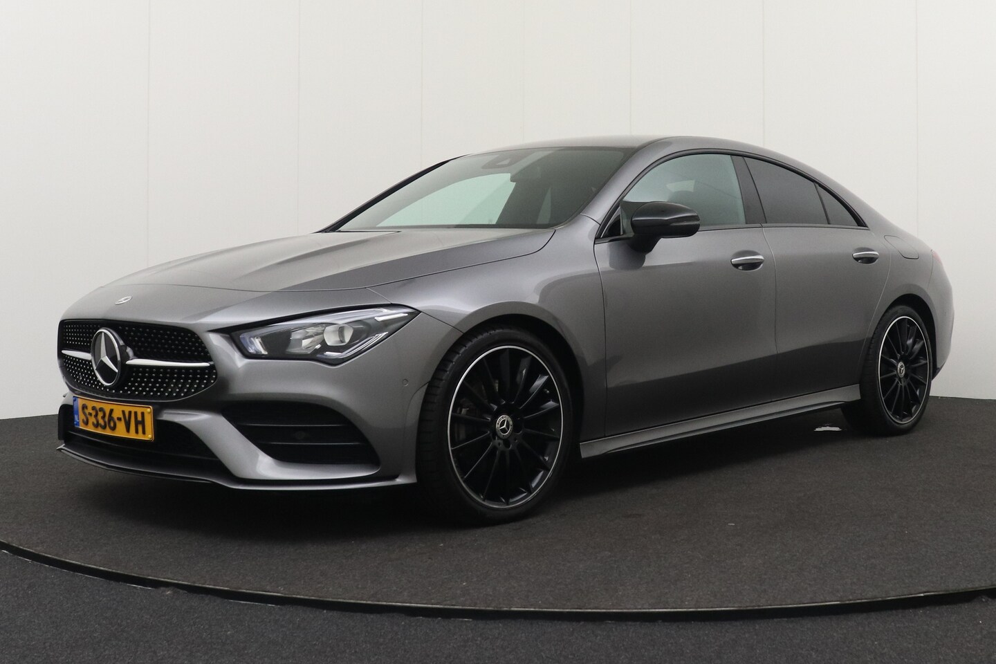 Mercedes-Benz CLA-Klasse - 180 AMG Line Night-Pakket 19'LMV Camera Dodehoek - AutoWereld.nl