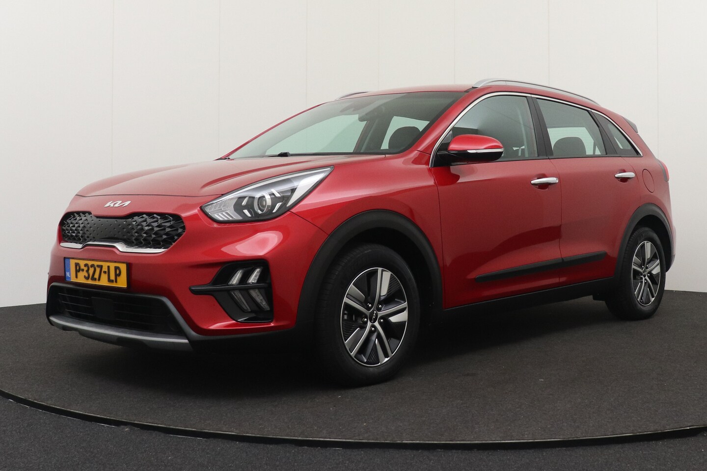 Kia Niro - 1.6 Aut. GDi Hybrid DynamicLine Half-Leder Camera Adapt.Cruise LED - AutoWereld.nl