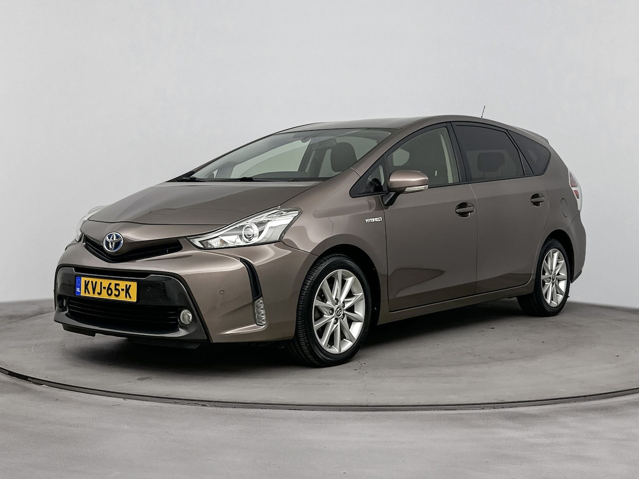 Toyota Prius - 1.8 Hybrid Executive | Parkeersensoren | Navigatie | Half leder | Stoelverwarming | - AutoWereld.nl