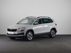 Skoda Karoq - 1.5 TSI 150pk Business Edition Ultimate | Navi full map | Steel Grey | 17 inch | Camera |