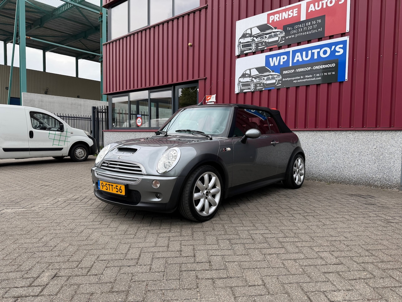 MINI Cabrio - Cooper S |NIEUWE APK|UNIEK|LAGE KILOMETERSTAND| - AutoWereld.nl