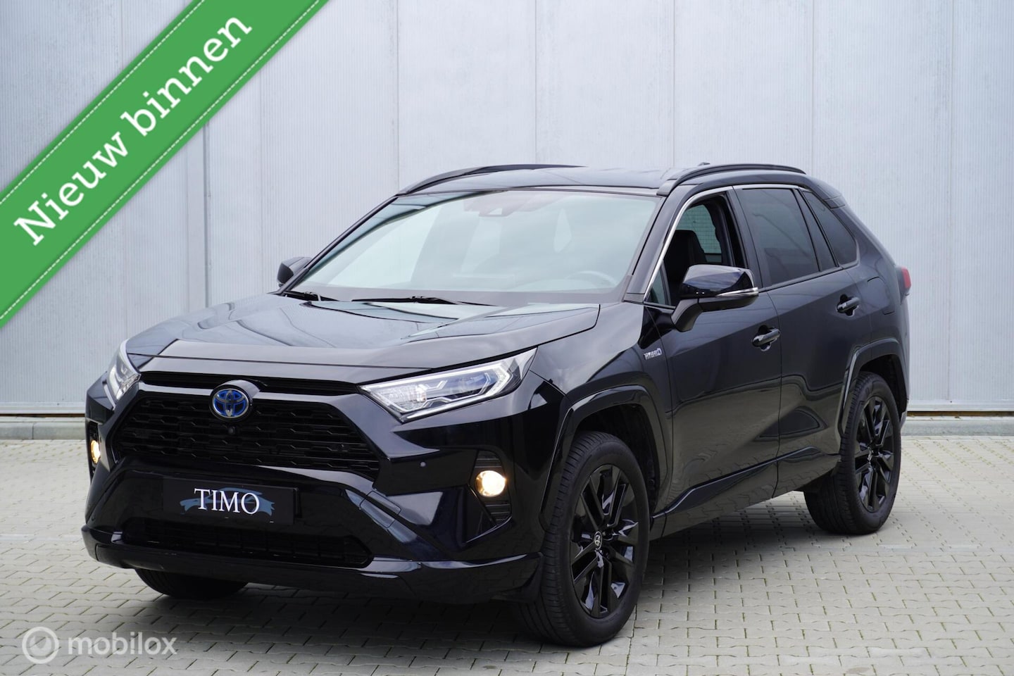 Toyota RAV4 - 2.5 Hybrid Black Edition 2.5 Hybrid Black Edition - AutoWereld.nl
