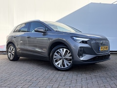 Audi Q4 e-tron - 40 Edition 77 kWh Soh 96% Trekhaak Keyless Carplay Stoelverw. Hoge zit