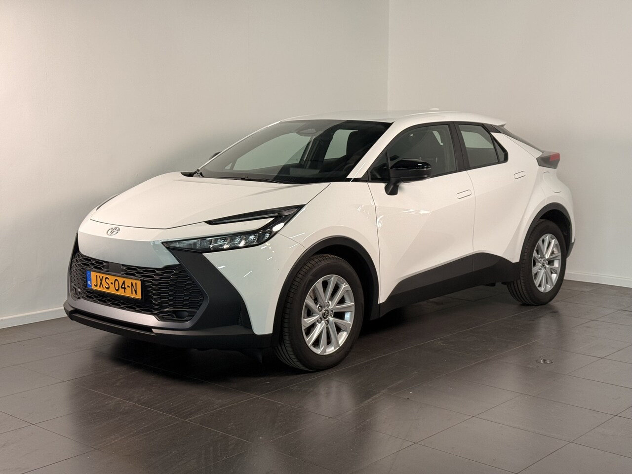 Toyota C-HR - 1.8 Hybrid 140 Active | Apple Carplay | Achteruitrijcamera | - AutoWereld.nl