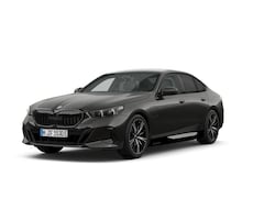 BMW 5-serie - Sedan 530e | M Sportpakket Pro | Bower & Wilkins | Trekhaak | Pano | Comfort Access