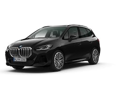 BMW 2-serie Active Tourer - 225e xDrive M Sportpakket | Travel Pack | Driver Assistant Plus | Stoelen Pakket | Trekhaa