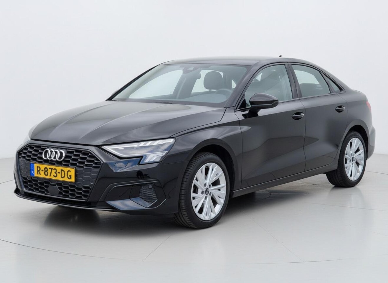Audi A3 Limousine - 30 TFSI S EDITION AUTOMAAT CARPLAY ADAPTIVE - AutoWereld.nl