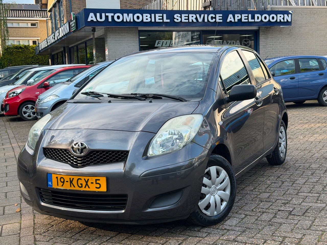 Toyota Yaris - 1.0 VVTi Acces*5DRS*AIRCO*STUURBEKR*AUX*ELLEK PAKKET*APK - AutoWereld.nl