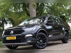Volkswagen T-Roc - 1.0 TSI Style | Trekhaak | Carplay | ACC |