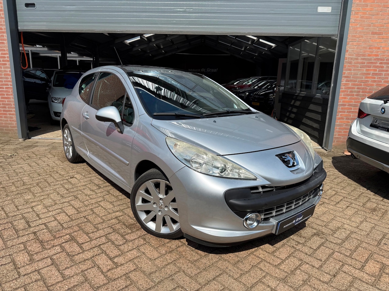 Peugeot 207 - 1.6-16V T Féline|PANO/CRUISE/PDC/AIRCO - AutoWereld.nl