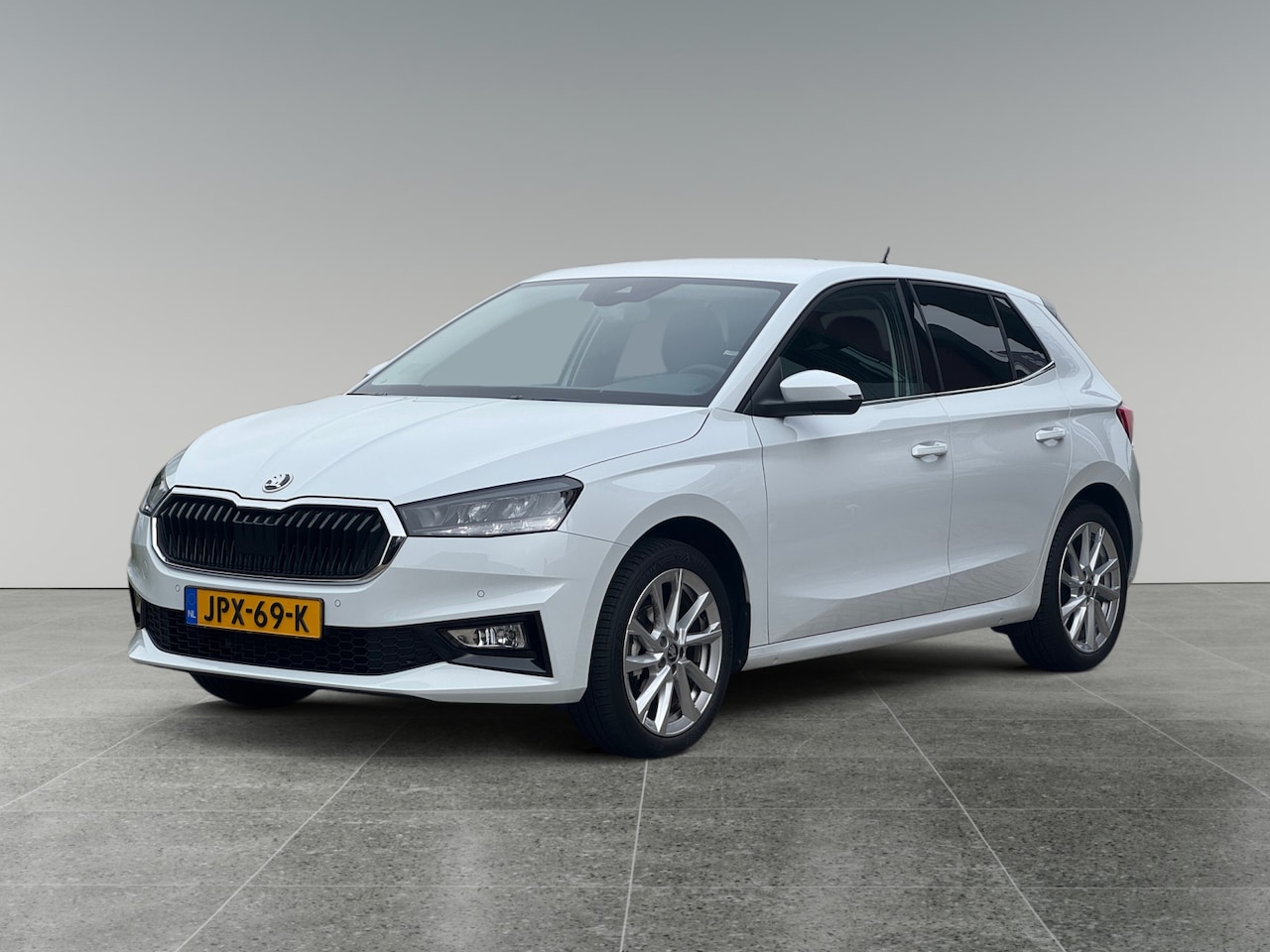 Skoda Fabia - 1.0 TSI 95pk Business Edition | Trekhaak | Stoelverwarming | Achteruitrijcamera - AutoWereld.nl