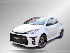 Toyota Yaris - 1.6 GR Performance, Milltek uitlaat, Extra's Stoelverlaging