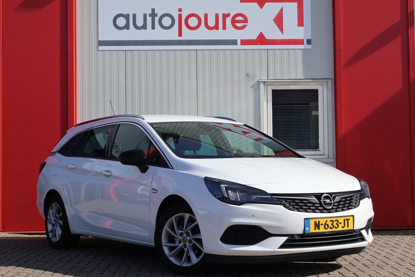 Opel Astra Sports Tourer - 1.5 CDTI Business Elegance 1.5 CDTI Business Elegance - AutoWereld.nl