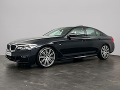 BMW 5-serie - 530i High Executive M-Sport | Soft-Close | Harman Kardon | Open dak | Comfortstoelen | Dri