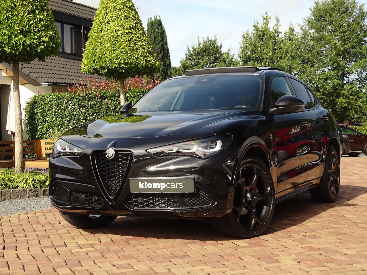 Alfa Romeo Stelvio - 2.0 T GME AWD Veloce | BTW-auto! | Schuifdak | H+K | Full Options! - AutoWereld.nl